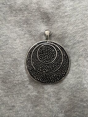 Textured Concentric Circle Pendant in Silver Tone